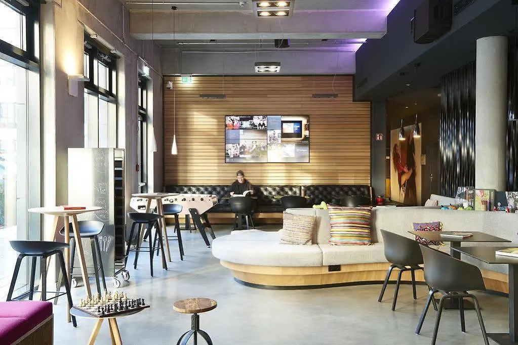 Moxy Frankfurt Airport Hotel Frankfurt am Main