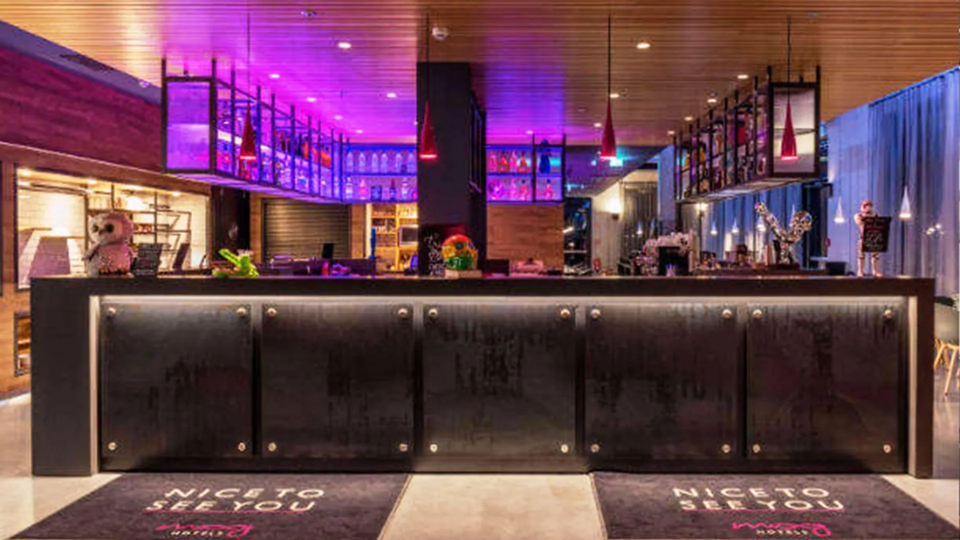 מלון פרנקפורט Moxy Frankfurt Airport